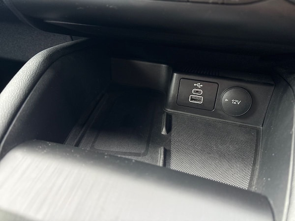 Used Ford Kuga 2022 for sale - 75996072: Photo 32