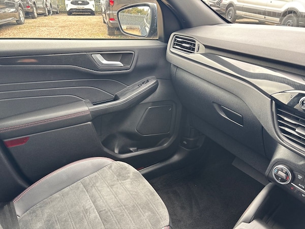 Used Ford Kuga 2022 for sale - 75996072: Photo 34