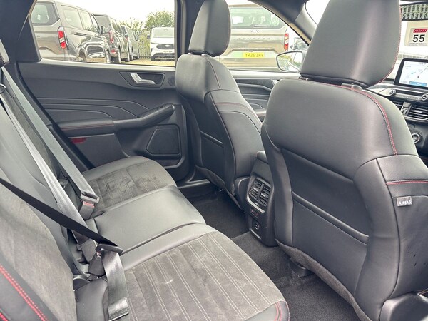 Used Ford Kuga 2022 for sale - 75996072: Photo 41