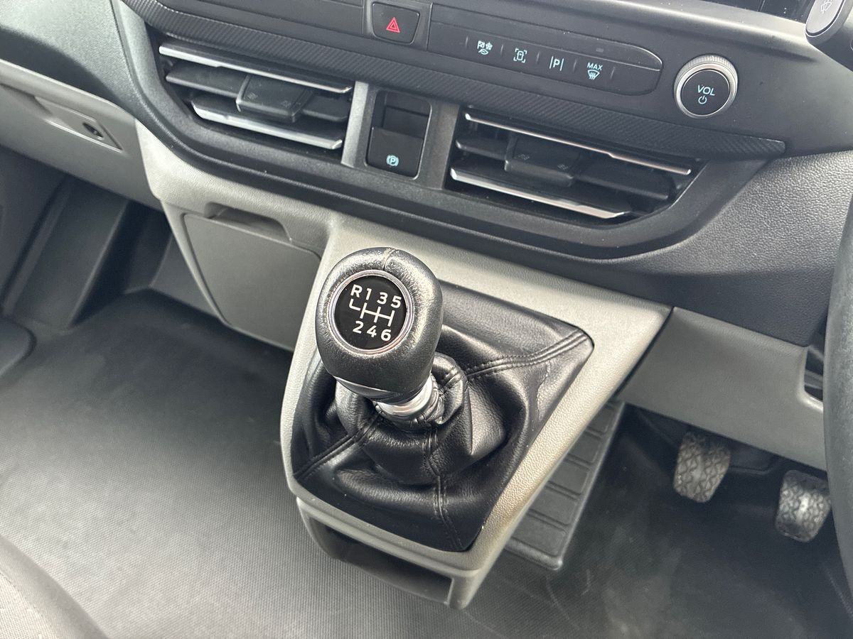 Used Ford Transit Custom 2023 for sale - 76958018: Photo 16