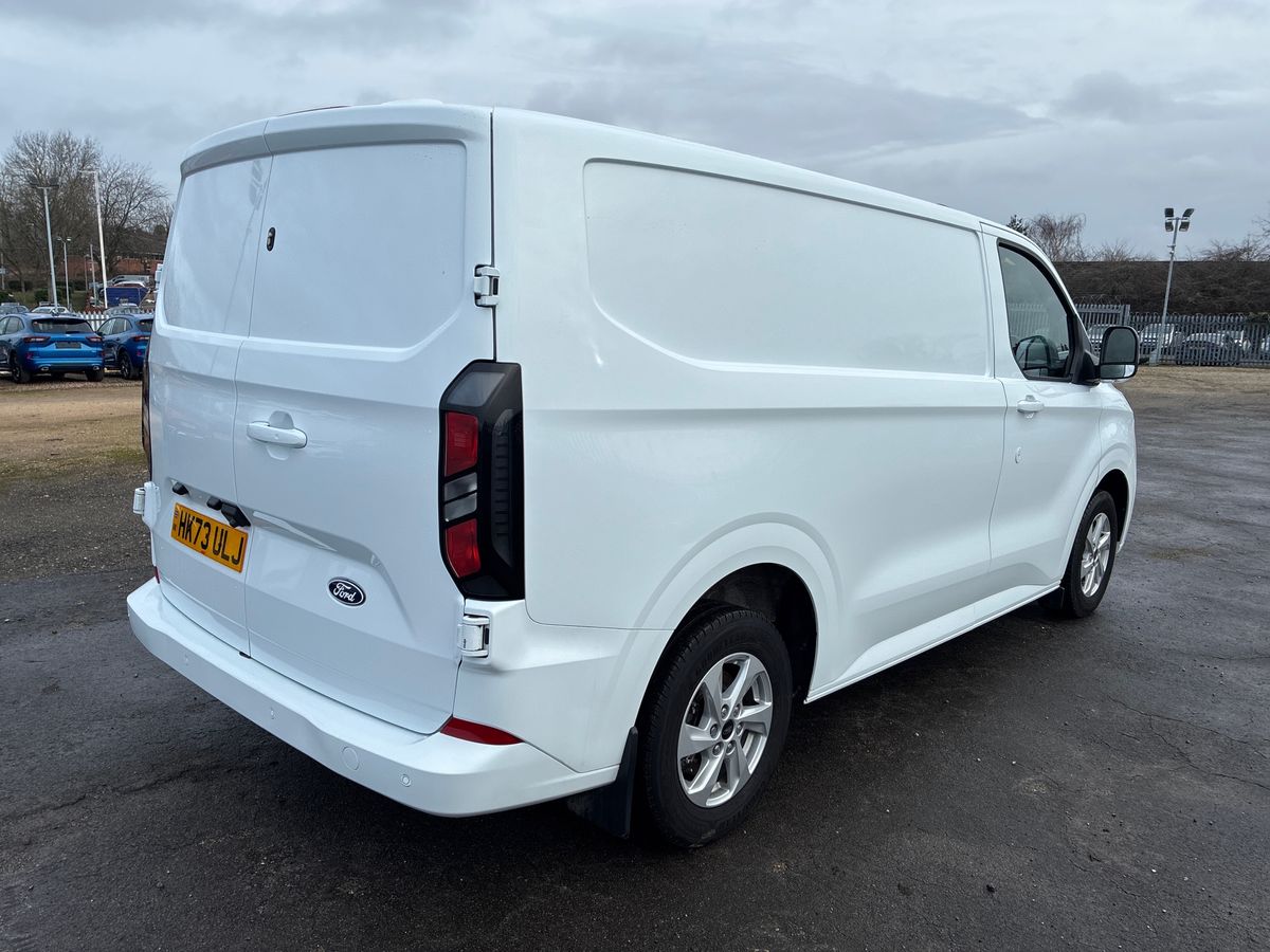 Used Ford Transit Custom 2023 for sale - 76958018: Photo 32