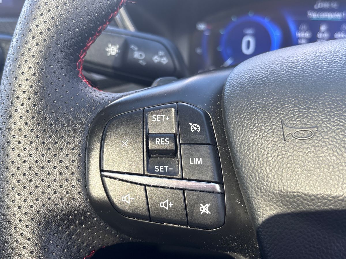 Used Ford Kuga 2022 for sale - 75760180: Photo 16