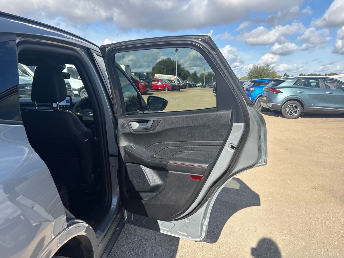 Used Ford Kuga 2022 for sale - 75760180: Photo 35