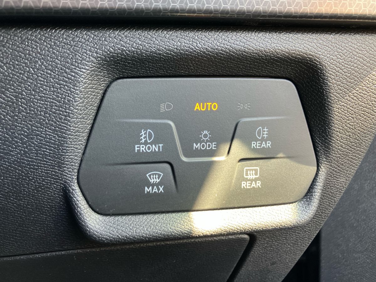 Used SEAT Leon 2021 for sale - 77033798: Photo 31