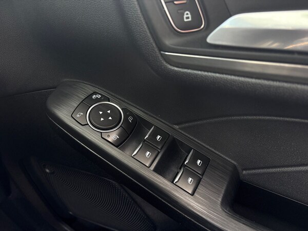 Used Ford Kuga 2021 for sale - 75342620: Photo 18