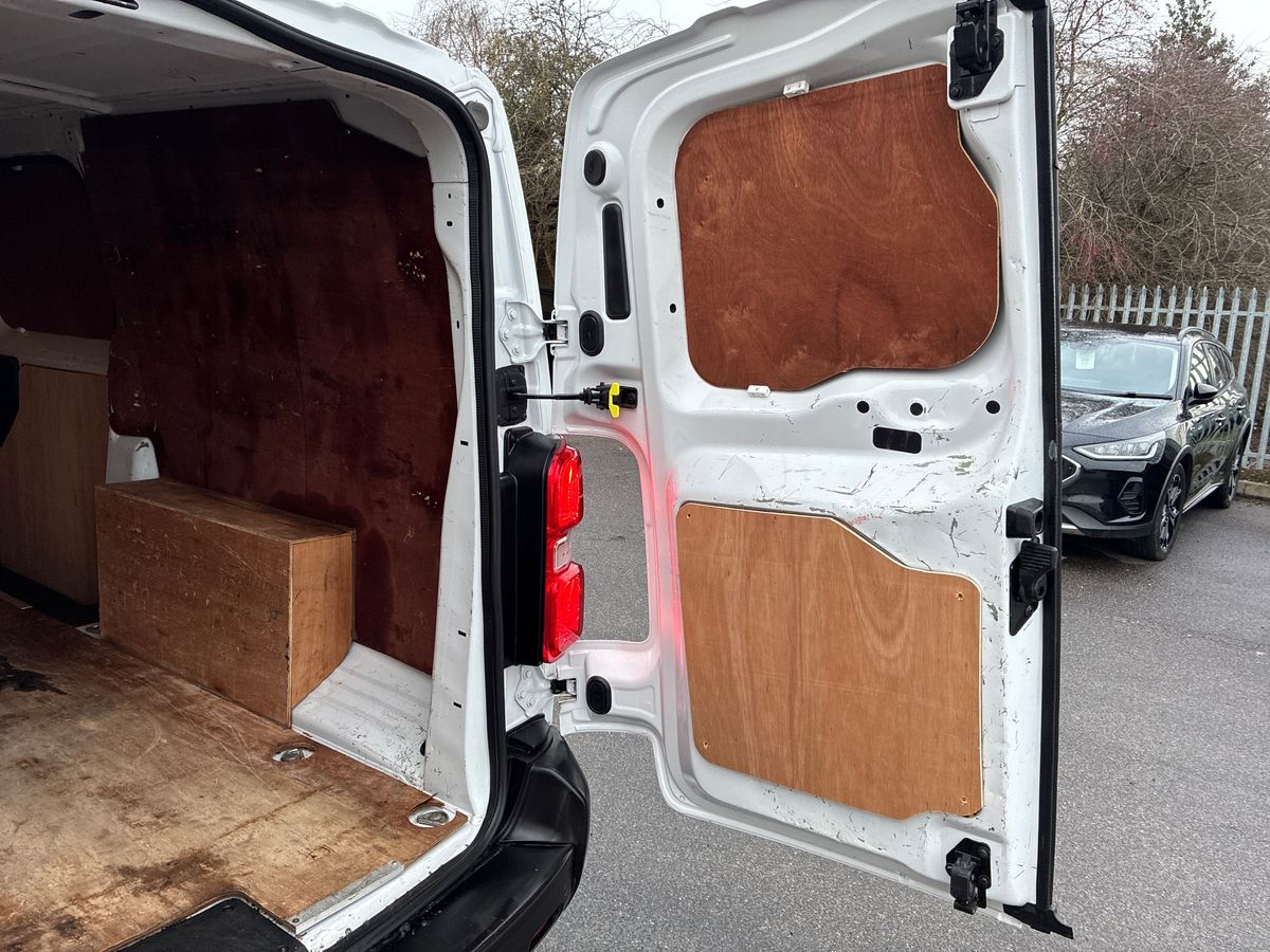 Used Vauxhall Vivaro 2022 for sale - 76958001: Photo 28