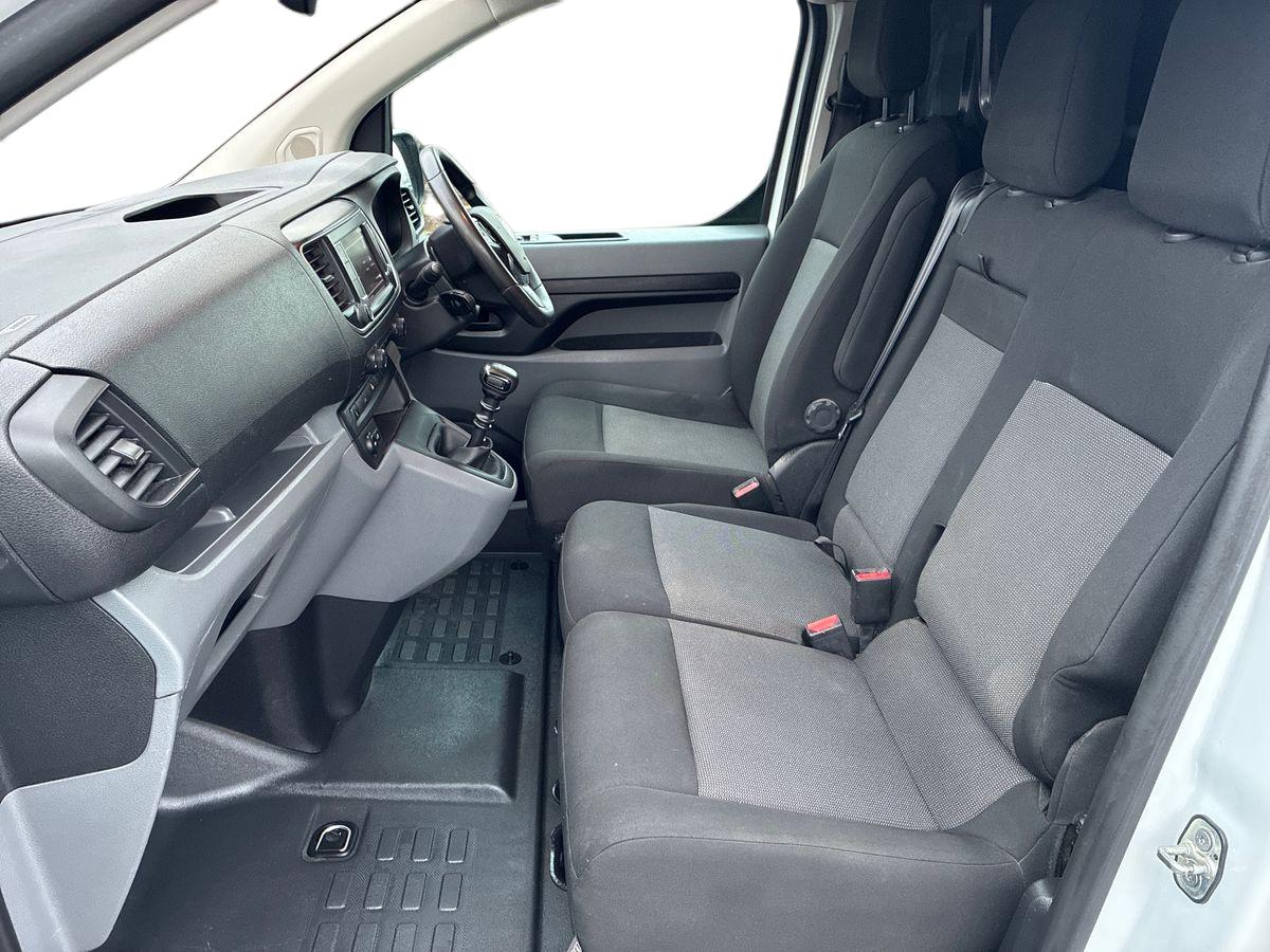 Used Vauxhall Vivaro 2022 for sale - 76958001: Photo 6