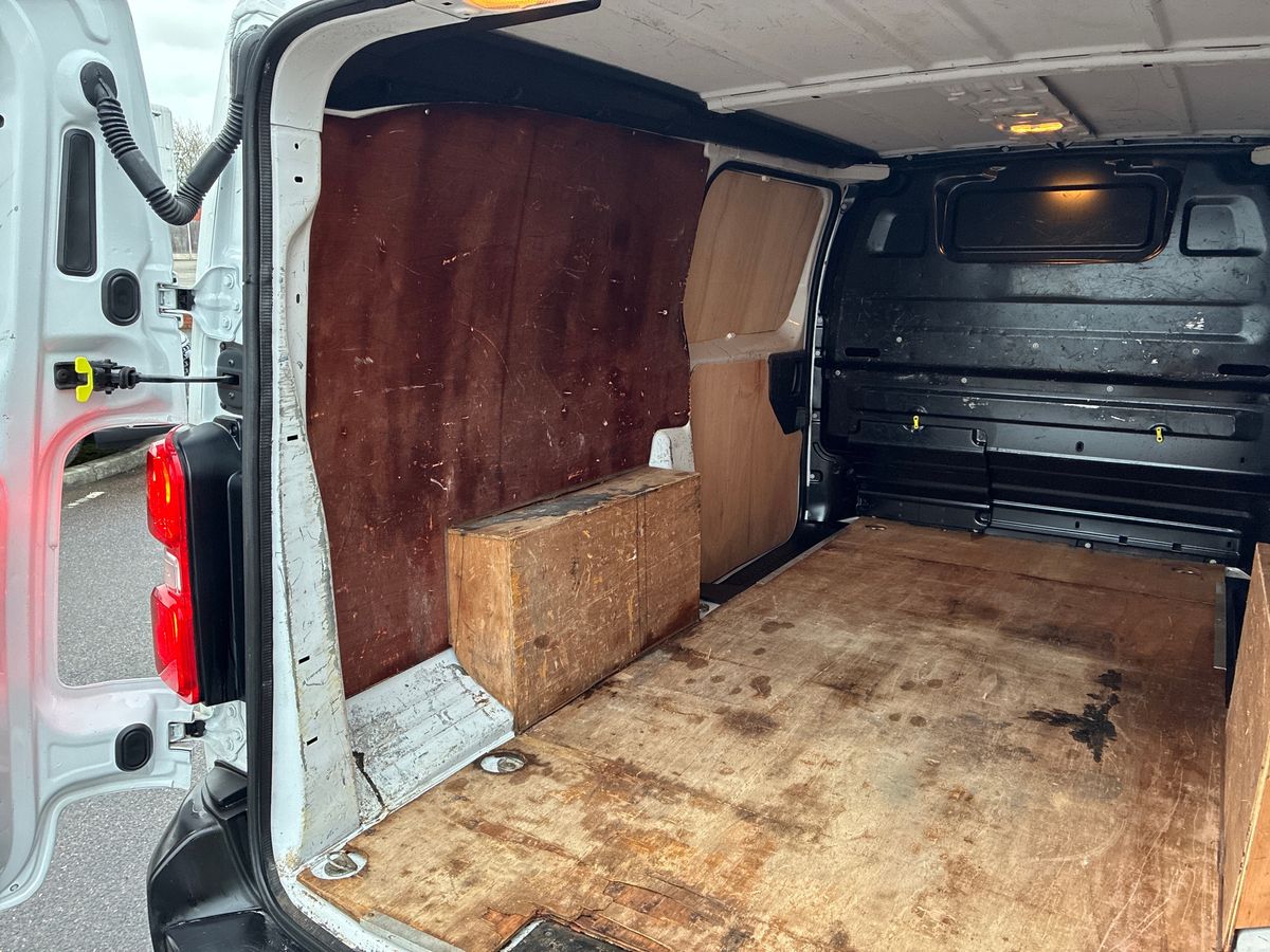 Used Vauxhall Vivaro 2022 for sale - 76958001: Photo 65