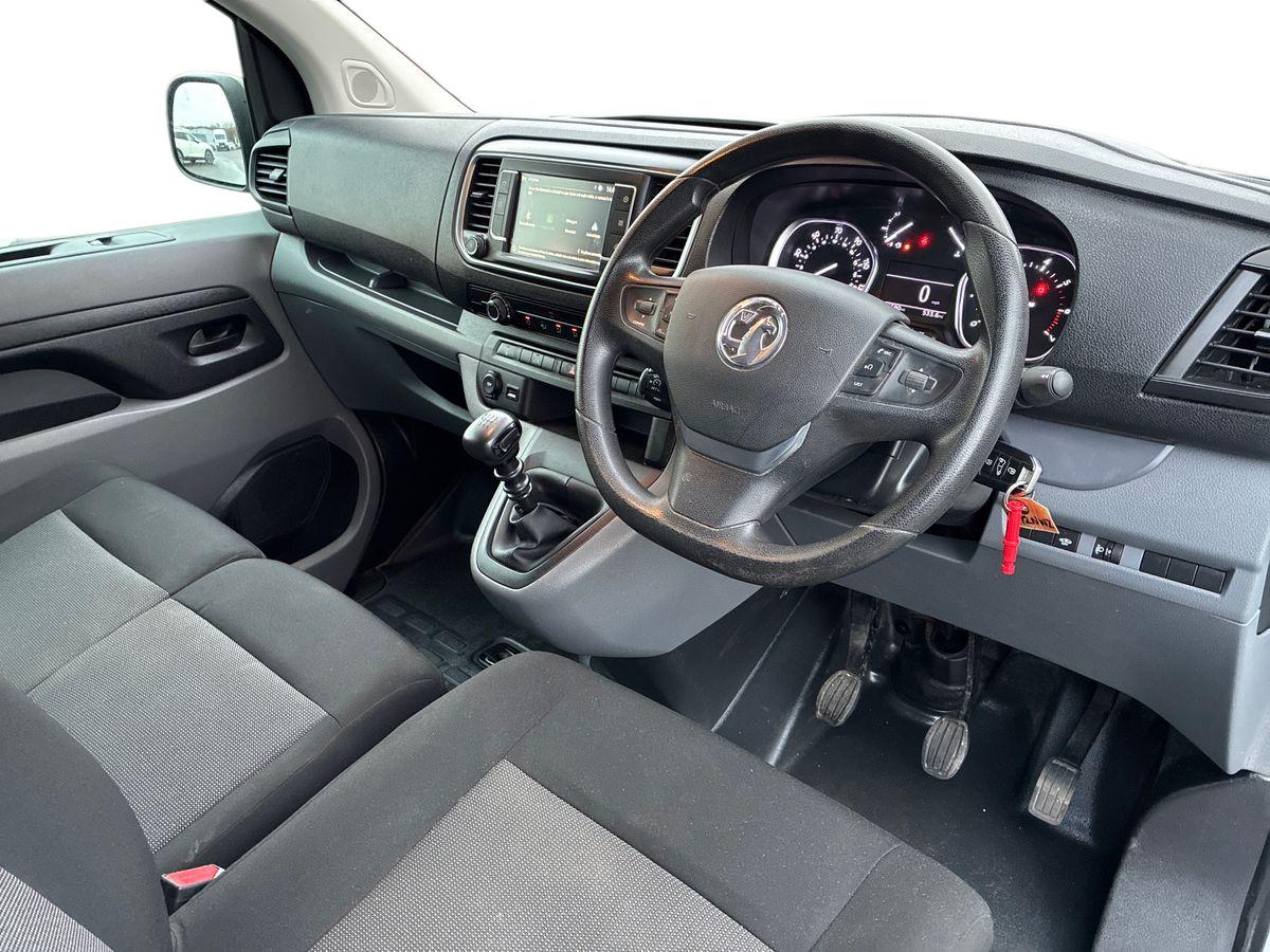 Used Vauxhall Vivaro 2022 for sale - 76958001: Photo 8