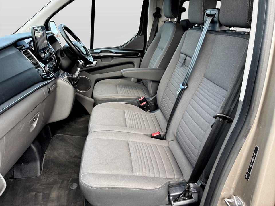 Used Ford Tourneo Custom 2020 for sale - 77542811: Photo 14