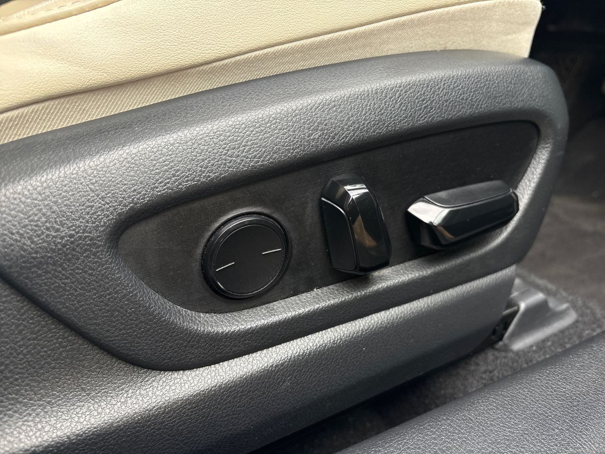 Used Lexus UX 2019 for sale - 76706914: Photo 44