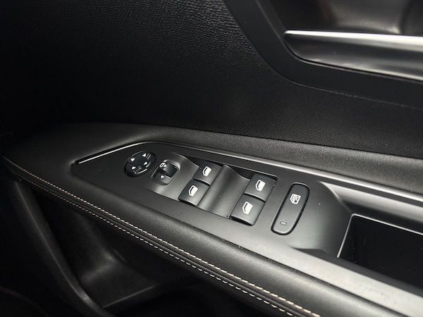 Used Peugeot 3008 2020 for sale - 76243631: Photo 19