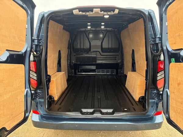 Used Ford Transit Custom 2024 for sale - 76263989: Photo 18