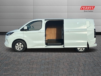Used Ford Transit Custom 2024 for sale - 76310942: Photo