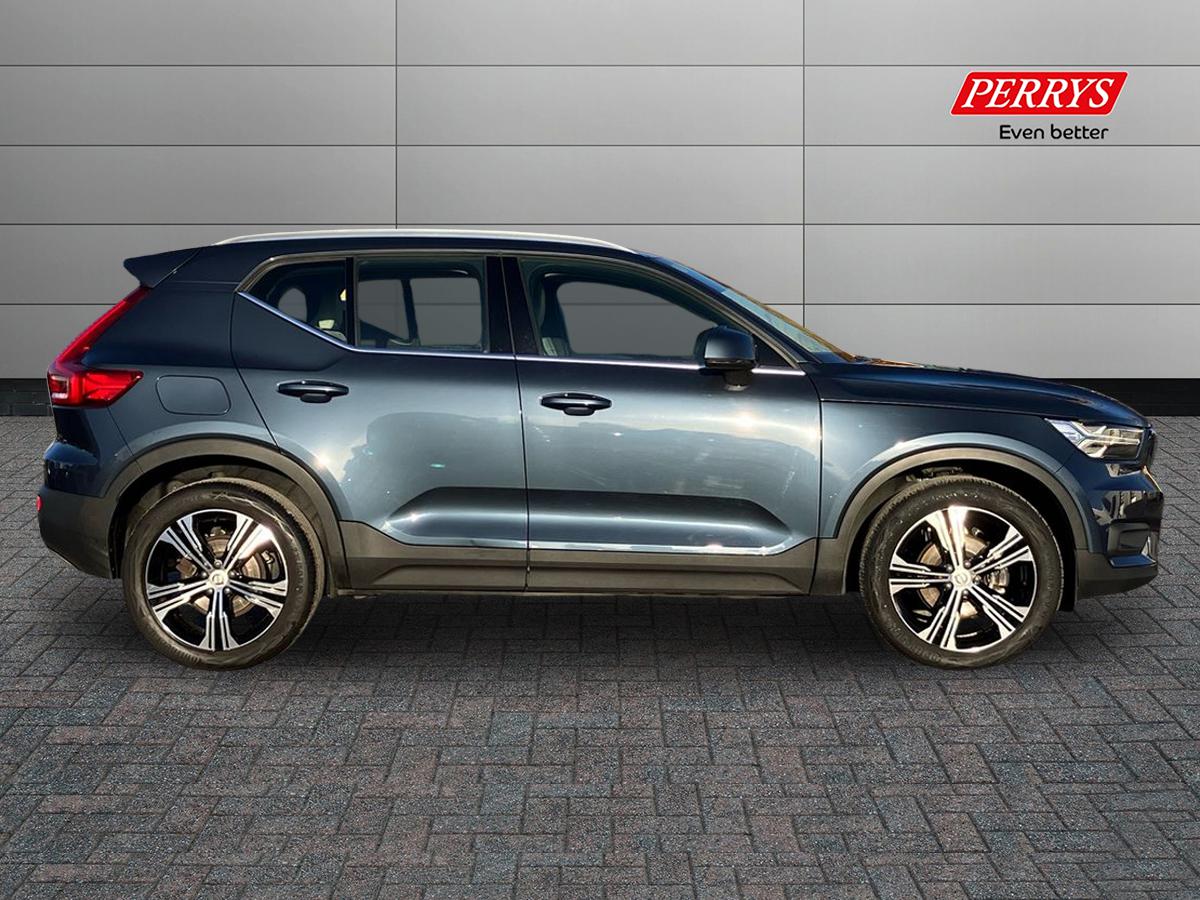 Used Volvo XC40 2021 for sale - 77033839: Photo 3