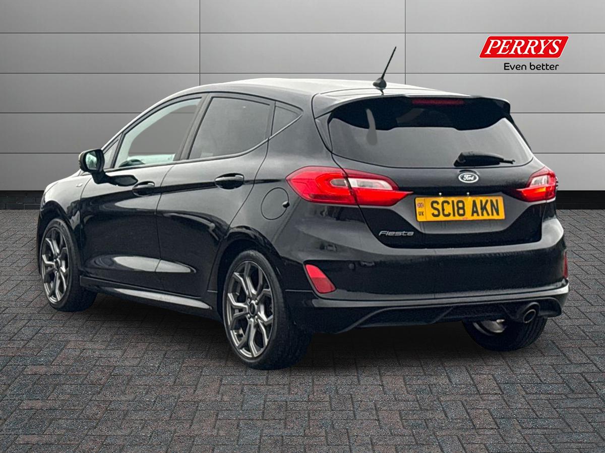 Used Ford Fiesta 2018 for sale - 76980162: Photo 2