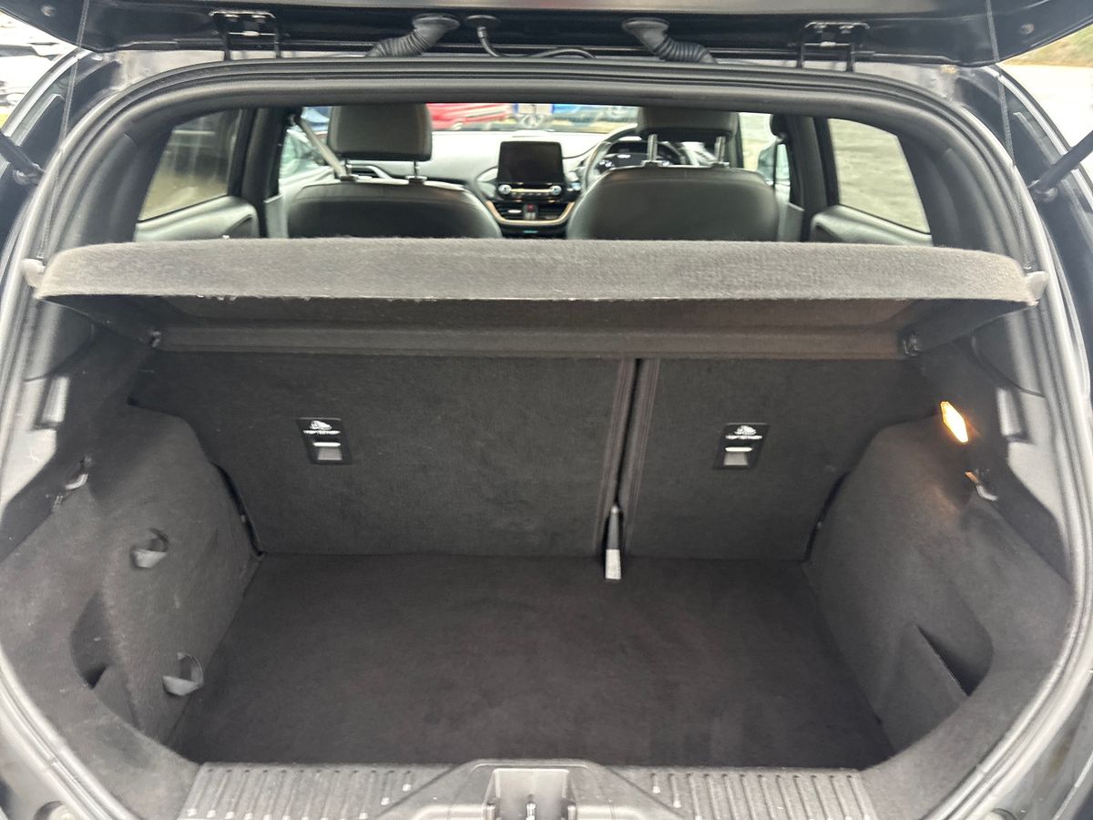 Used Ford Fiesta 2018 for sale - 76980162: Photo 20