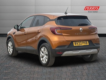 Used Renault Captur 2022 for sale - 75480725: Photo