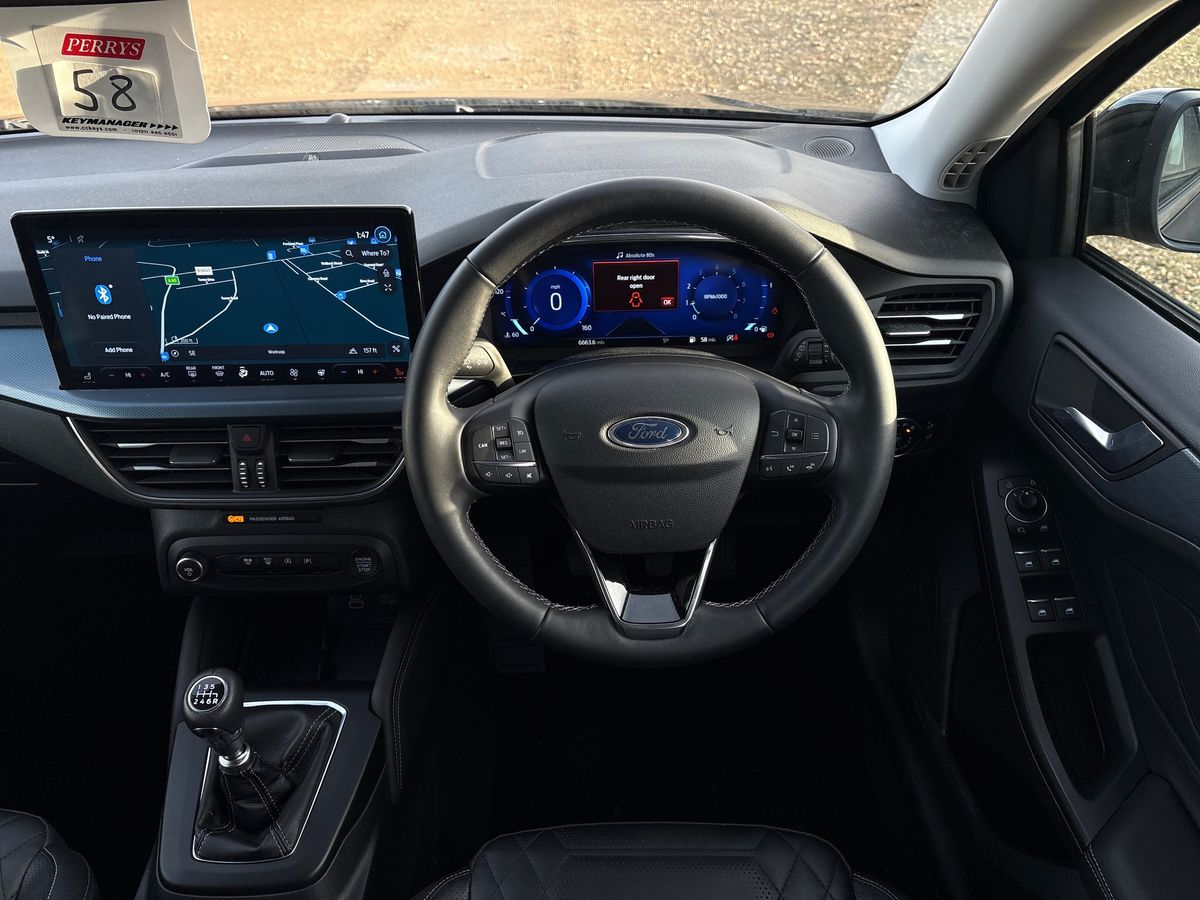 Used Ford Focus 2022 for sale - 76807821: Photo 15