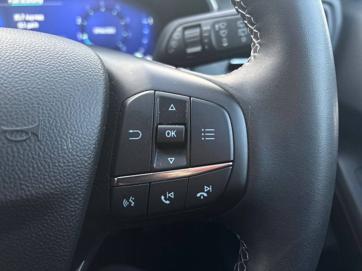 Used Ford Focus 2022 for sale - 76807821: Photo 21