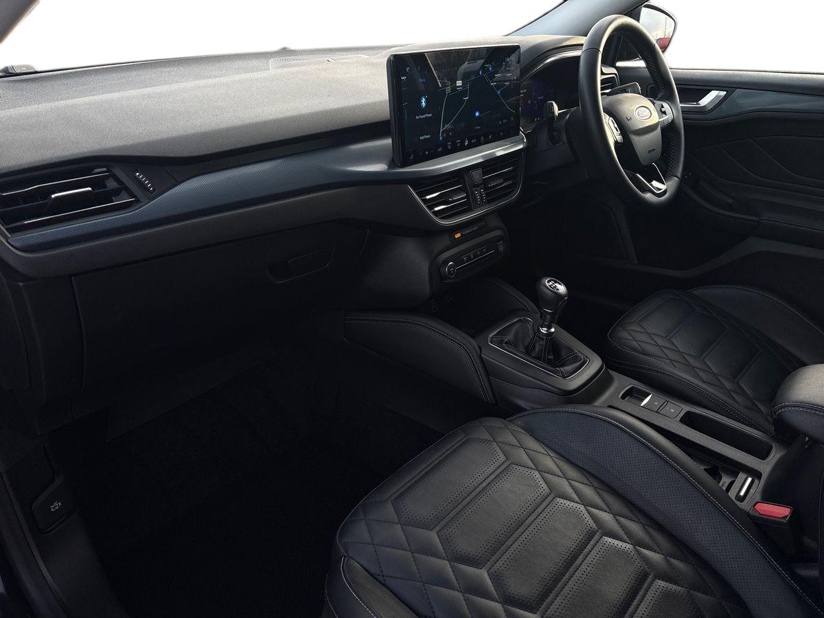 Used Ford Focus 2022 for sale - 76807821: Photo 6