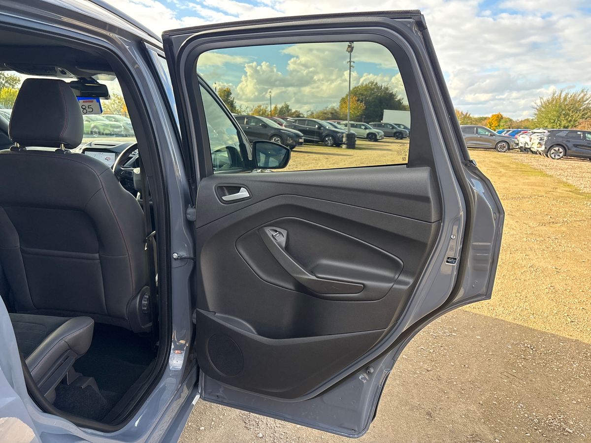 Used Ford Kuga 2019 for sale - 76341283: Photo 39
