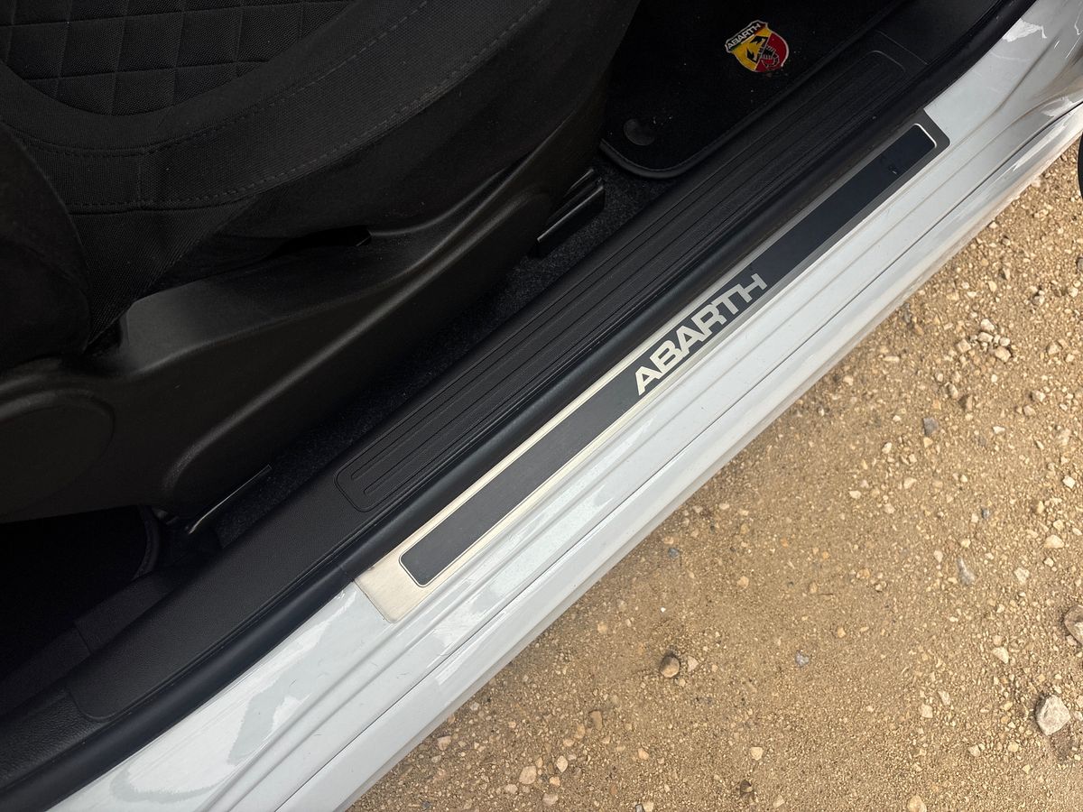 Used Abarth 595 2020 for sale - 76462303: Photo 33