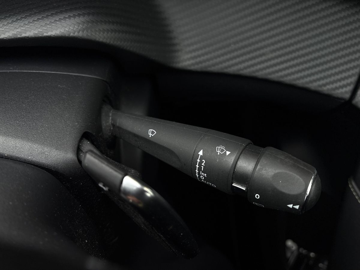 Used Peugeot 208 2020 for sale - 76412788: Photo 24