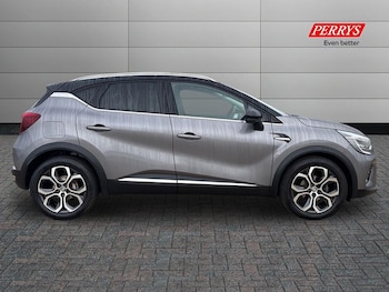 Used Renault Captur 2022 for sale - 77207803: Photo