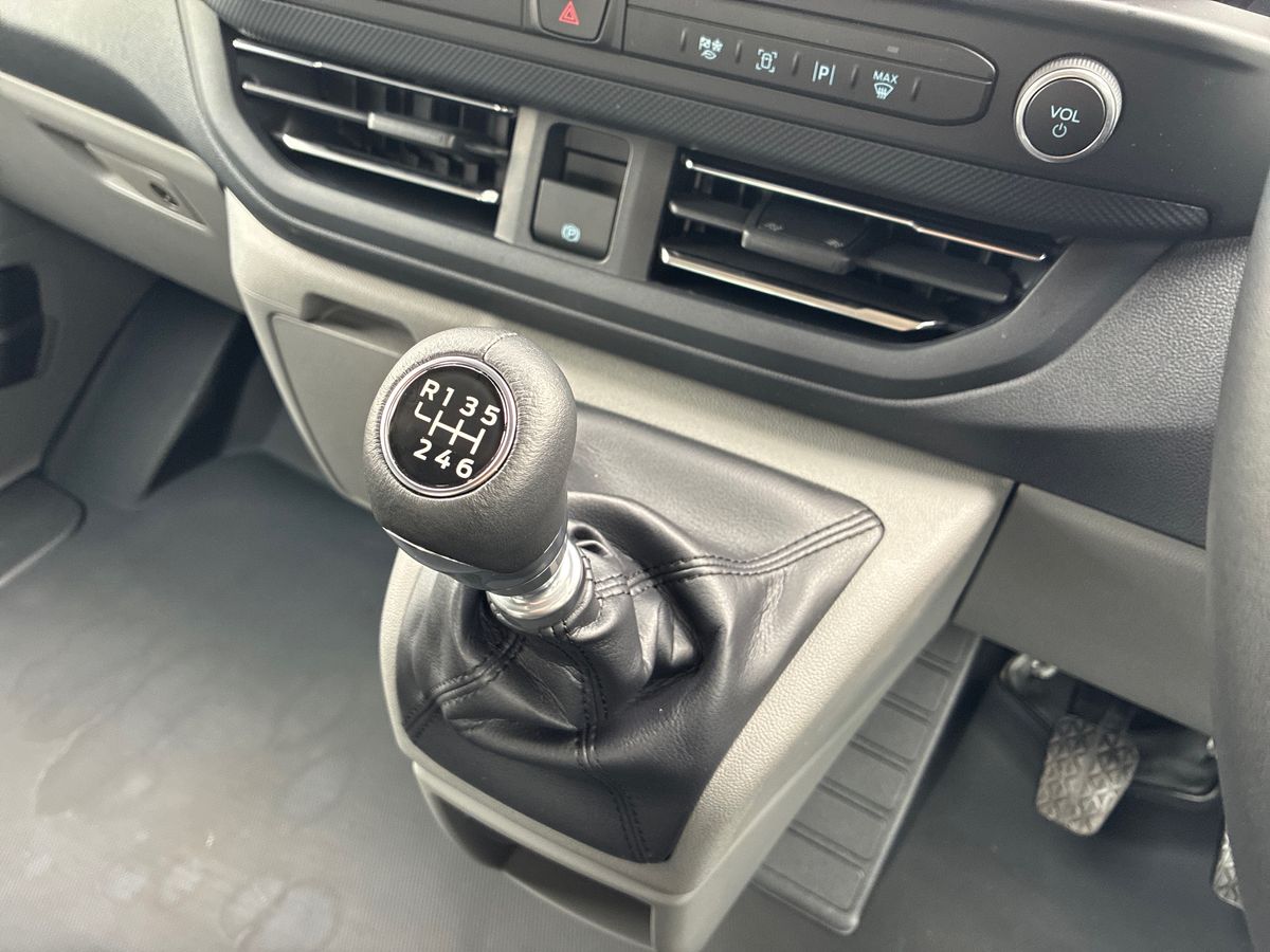 Used Ford Transit Custom 2025 for sale - 76351944: Photo 15
