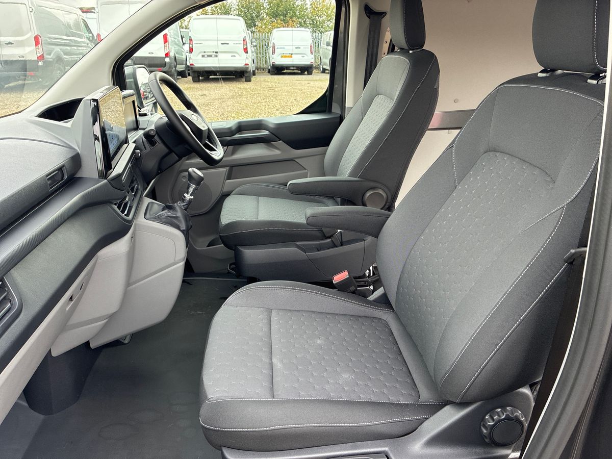 Used Ford Transit Custom 2025 for sale - 76351944: Photo 24