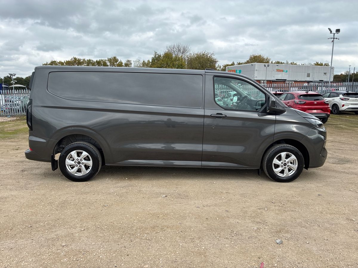 Used Ford Transit Custom 2025 for sale - 76351944: Photo 31