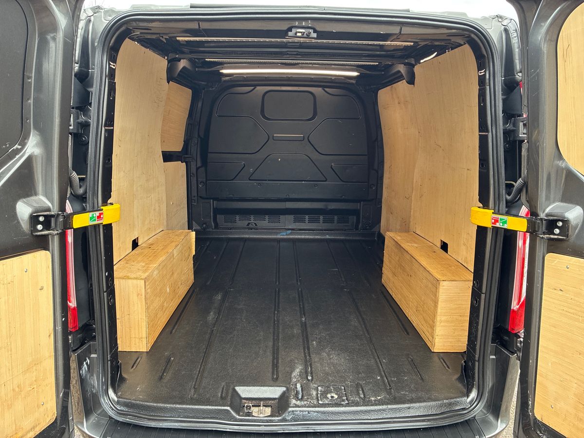 Used Ford Transit Custom 2024 for sale - 76957990: Photo 17