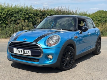 Used MINI Hatch 2017 for sale - 75609509: Photo