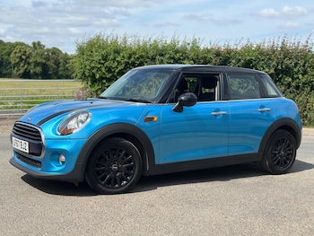 Used MINI Hatch 2017 for sale - 75609509: Photo