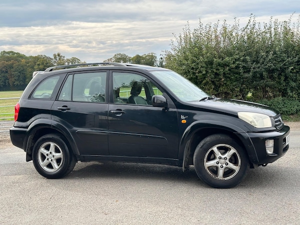 Used Toyota RAV4 2002 for sale - 76151682: Photo 24