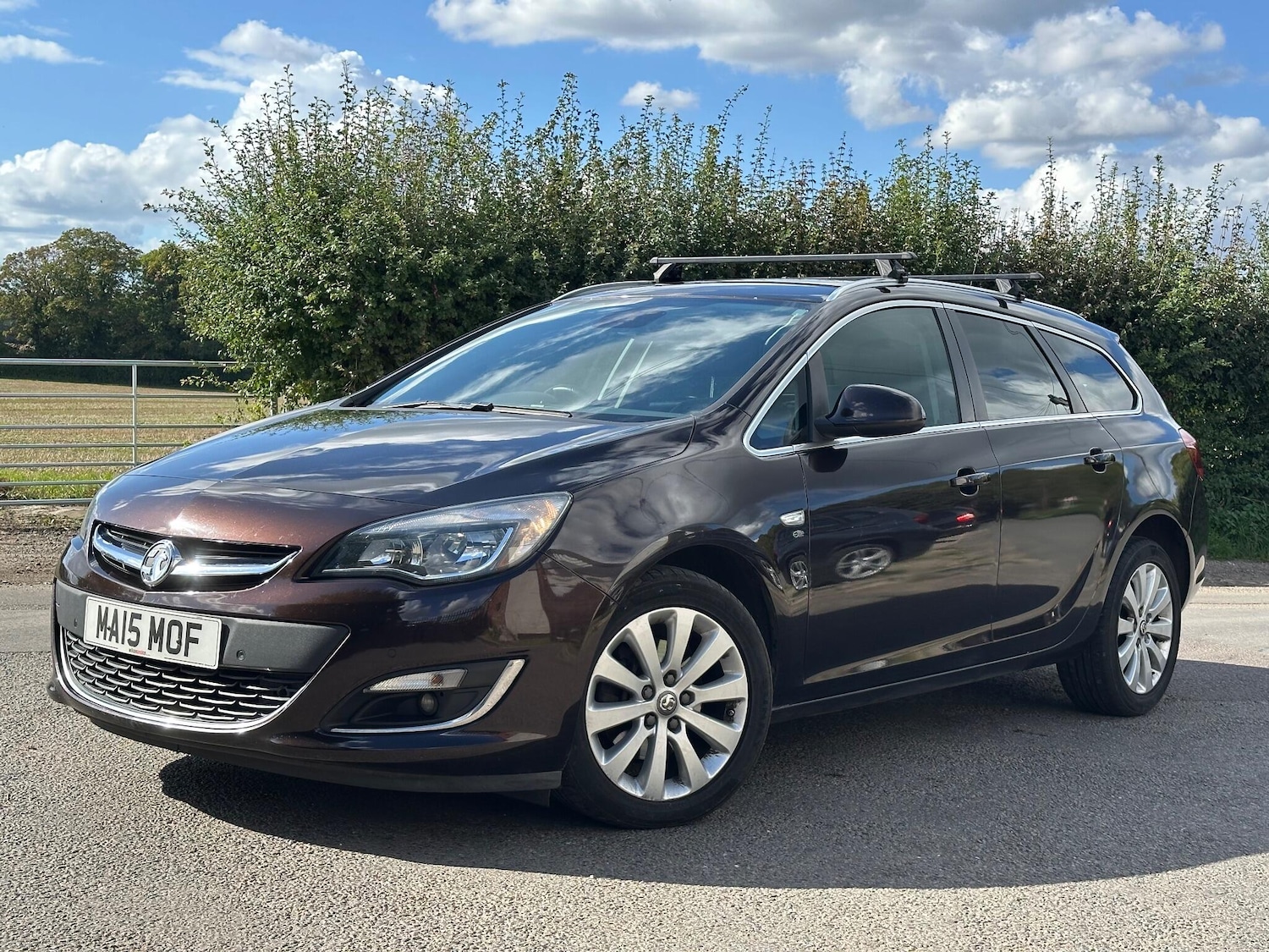 Used Vauxhall Astra 2015 for sale - 76060411: Photo 3