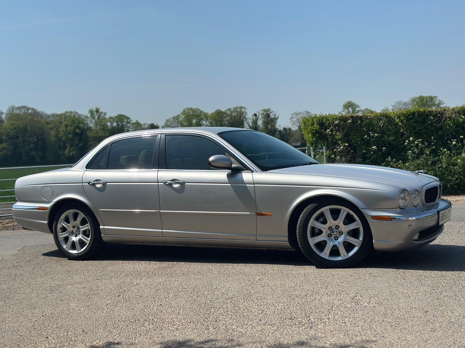 Used Jaguar XJ 2004 for sale - 76167160: Photo 16