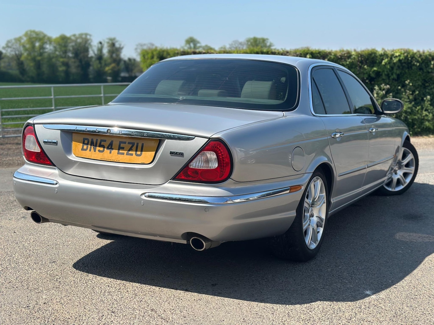 Used Jaguar XJ 2004 for sale - 76167160: Photo 19