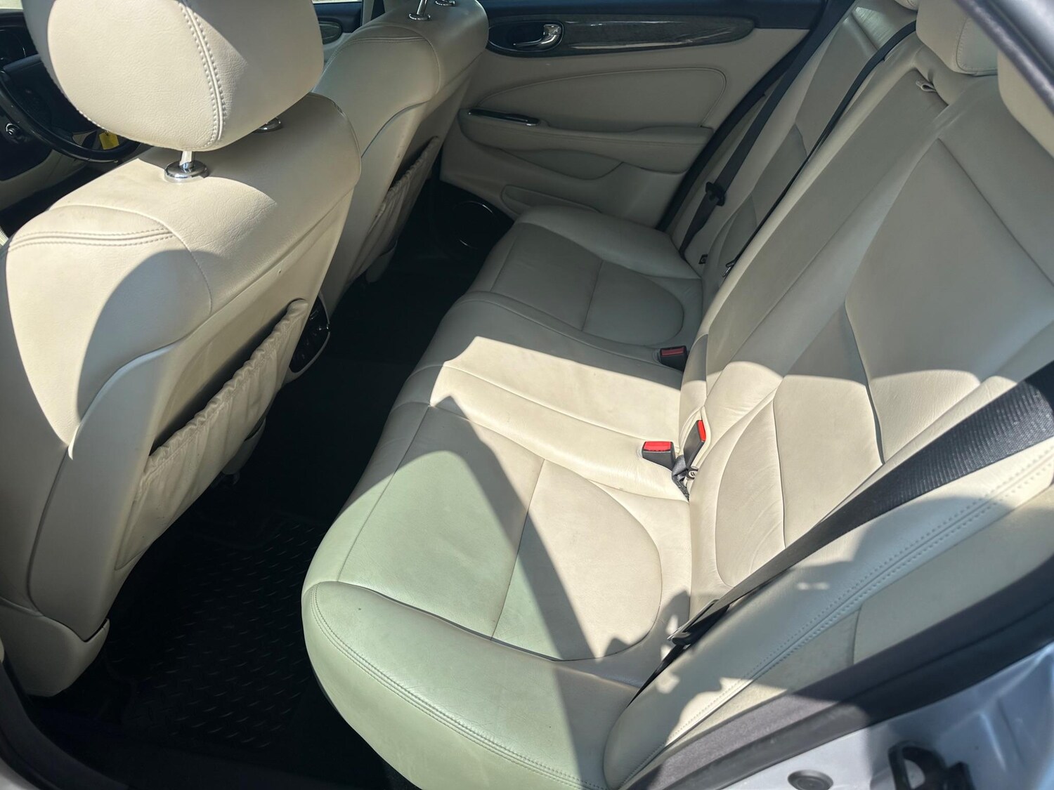 Used Jaguar XJ 2004 for sale - 76167160: Photo 23