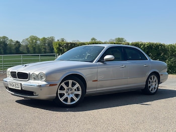 Used Jaguar XJ 2004 for sale - 76167160: Photo 4