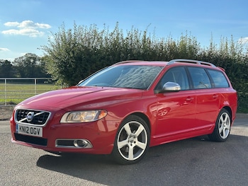 Used Volvo V70 2012 for sale - 76167159: Photo