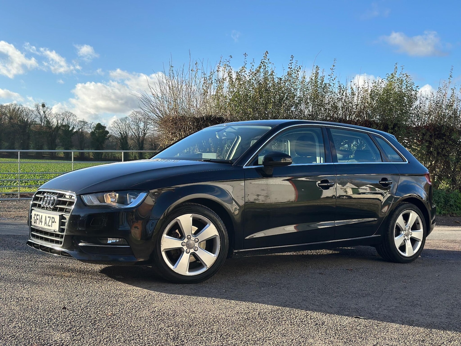 Used Audi A3 2014 for sale - 76689093: Photo 4