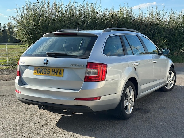 Used Skoda Octavia 2015 for sale - 76166816: Photo 19