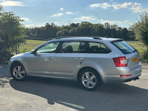 Used Skoda Octavia 2015 for sale - 76166816: Photo 25