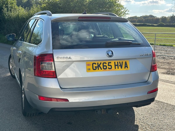 Used Skoda Octavia 2015 for sale - 76166816: Photo 7