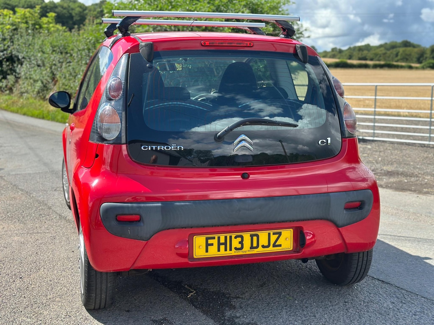 Vehicle 21
