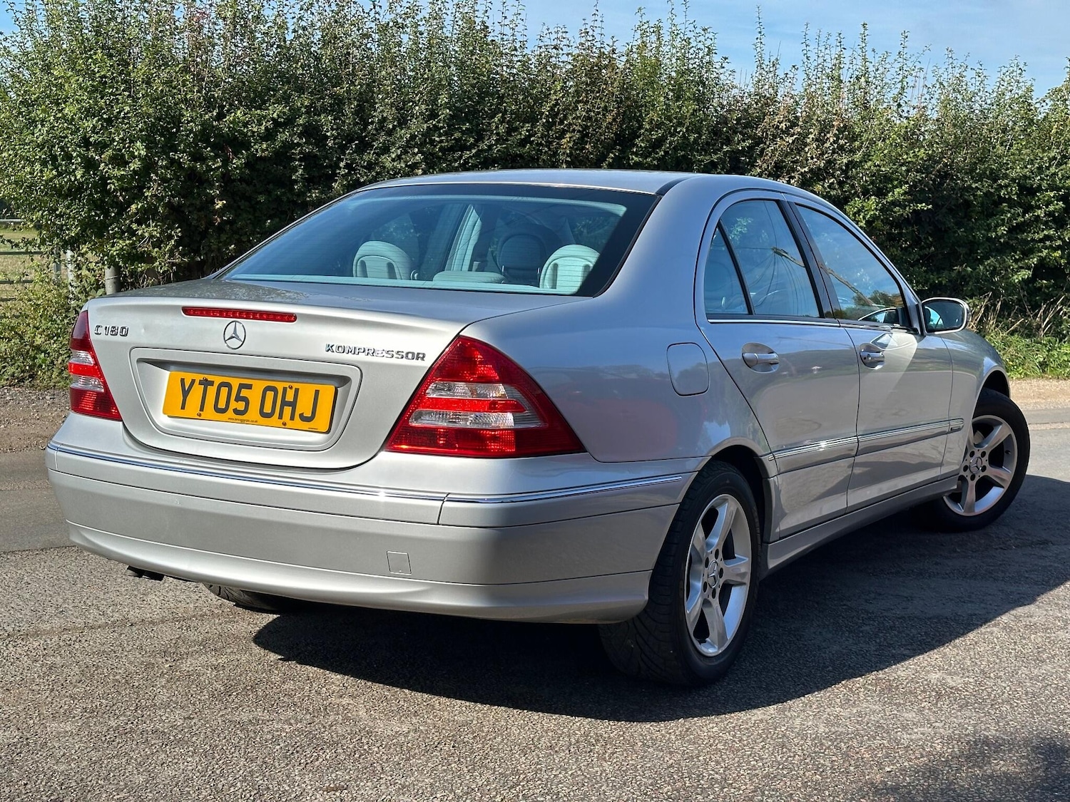 Used Mercedes-Benz C-Class 2005 for sale - 76109195: Photo 19