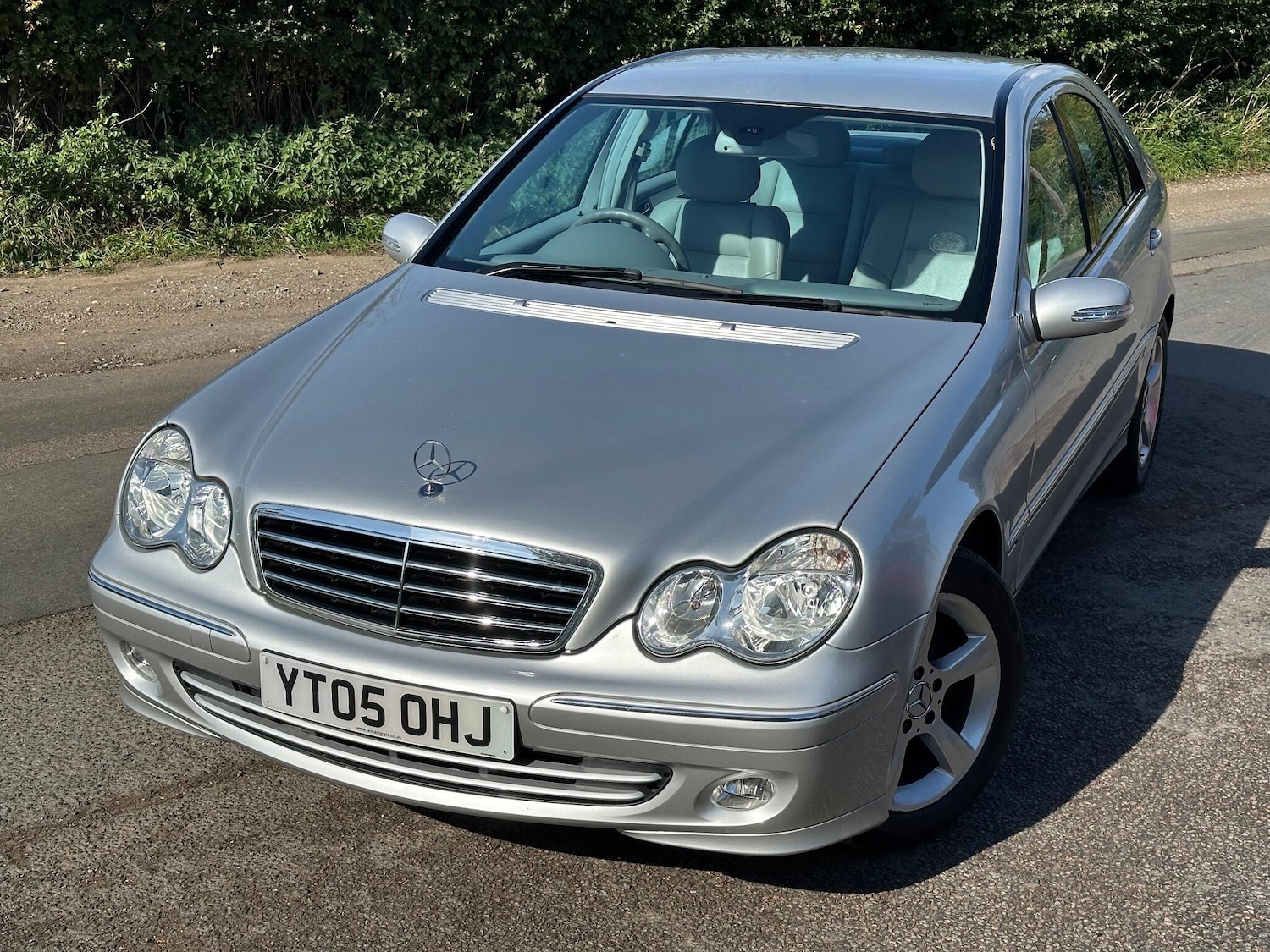 Used Mercedes-Benz C-Class 2005 for sale - 76109195: Photo 21