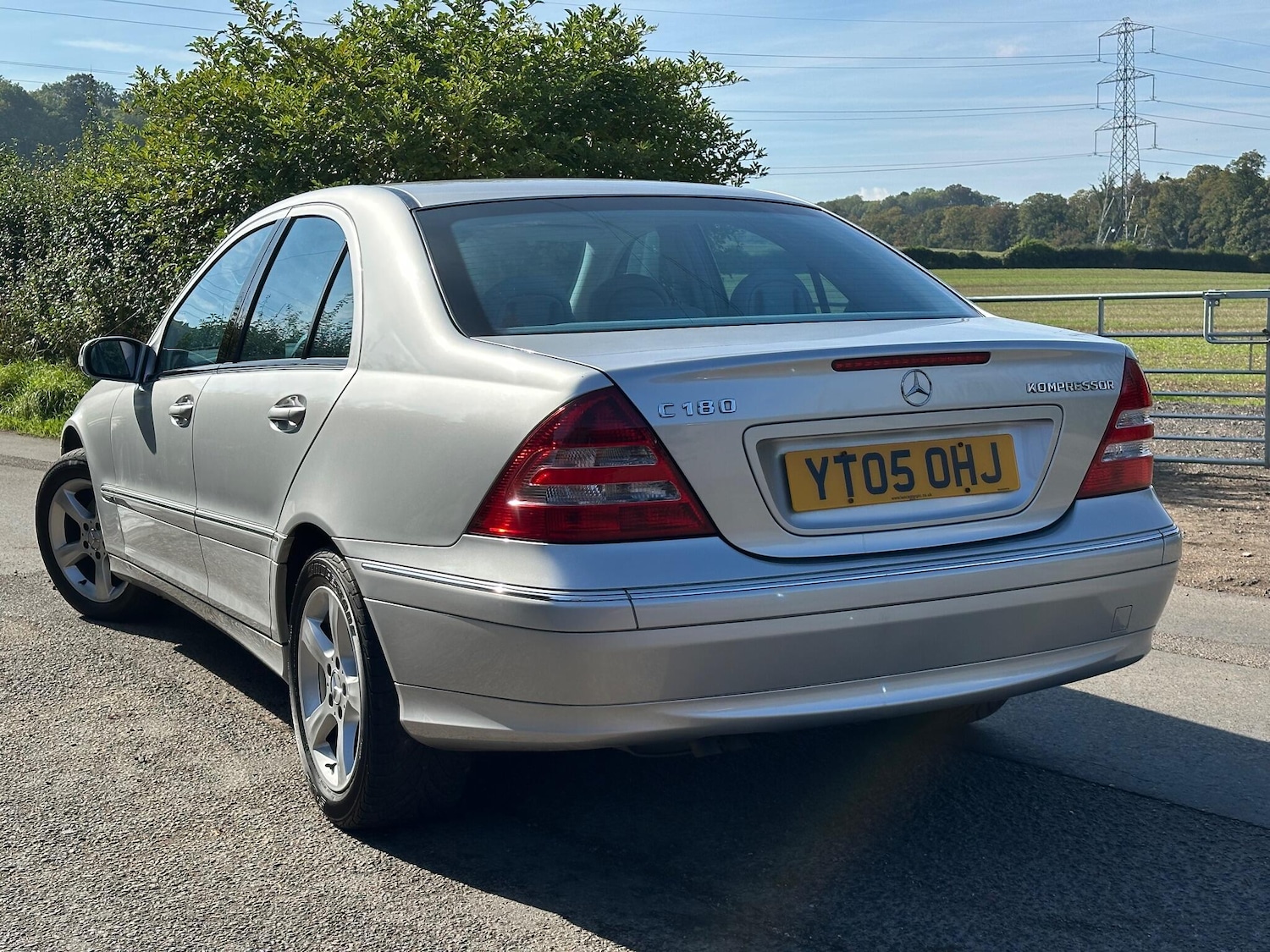 Used Mercedes-Benz C-Class 2005 for sale - 76109195: Photo 6